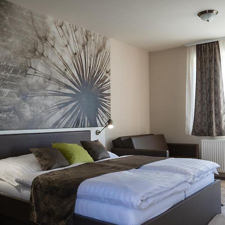 Fonix Apartman Lenti Exterior foto