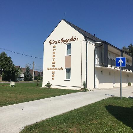 Fonix Apartman Lenti Exterior foto