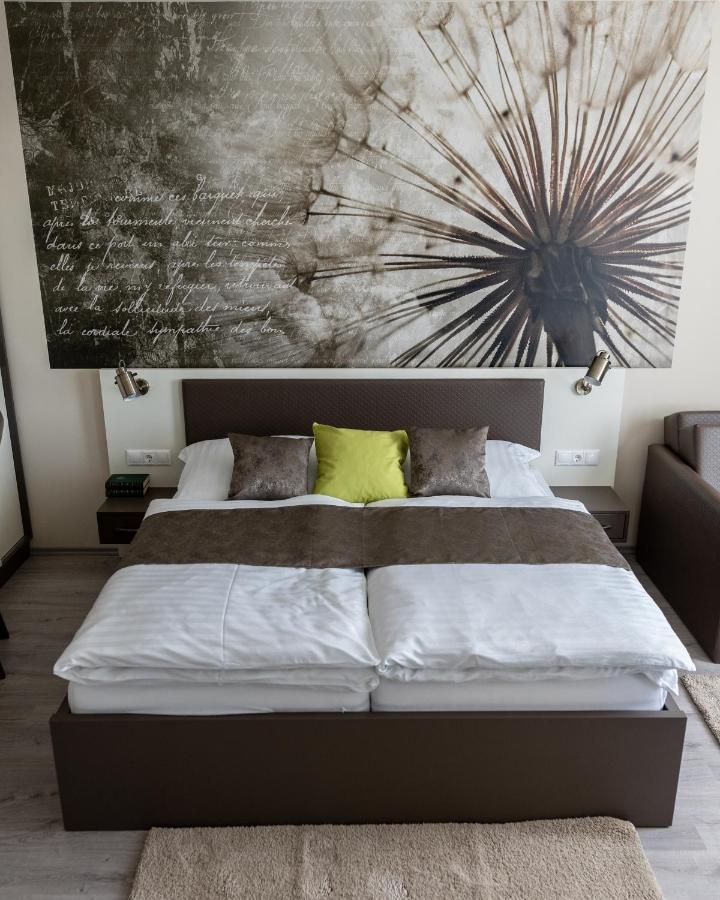 Fonix Apartman Lenti Exterior foto