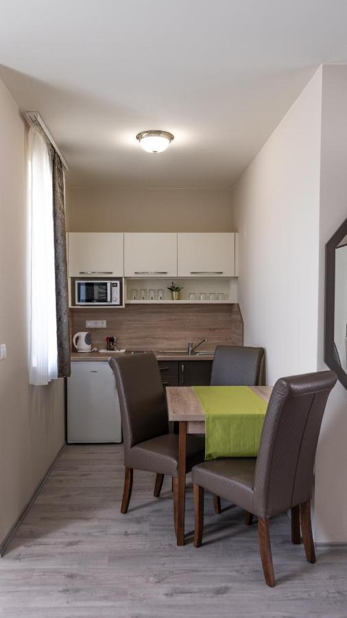 Fonix Apartman Lenti Exterior foto